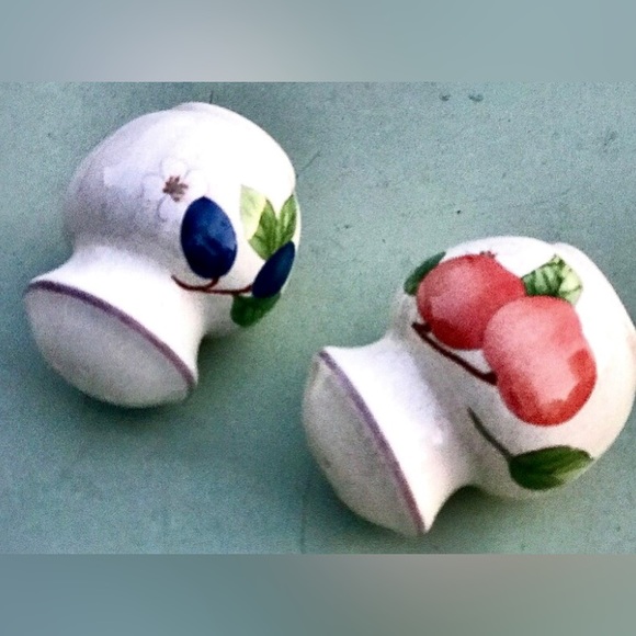 Vintage Discontinued MIKASA Country Classics FRUIT PANORAMA Salt Pepper Shakers - Picture 7 of 9